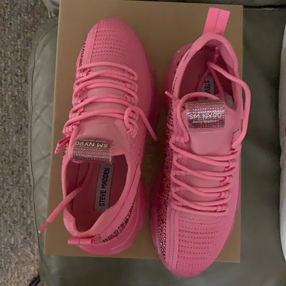 Steve Madden Maxima Sneaker